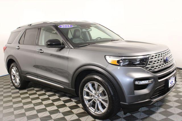 used 2023 Ford Explorer car, priced at $33,000