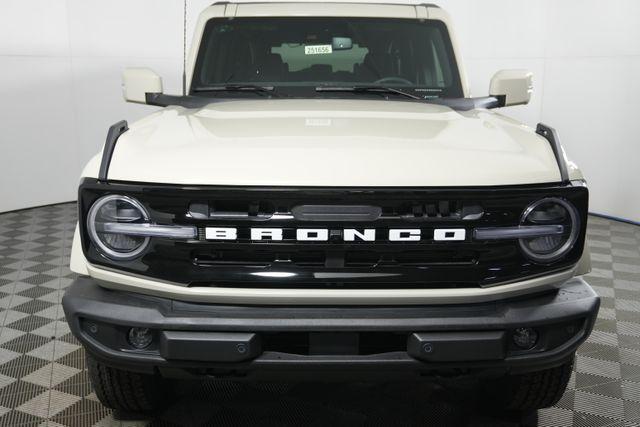 new 2025 Ford Bronco car, priced at $54,000