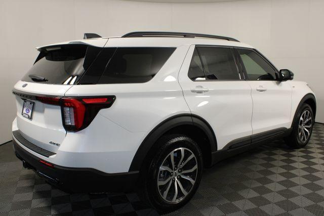 new 2025 Ford Explorer car, priced at $50,000