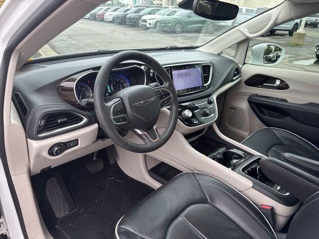 used 2022 Chrysler Pacifica car, priced at $34,000