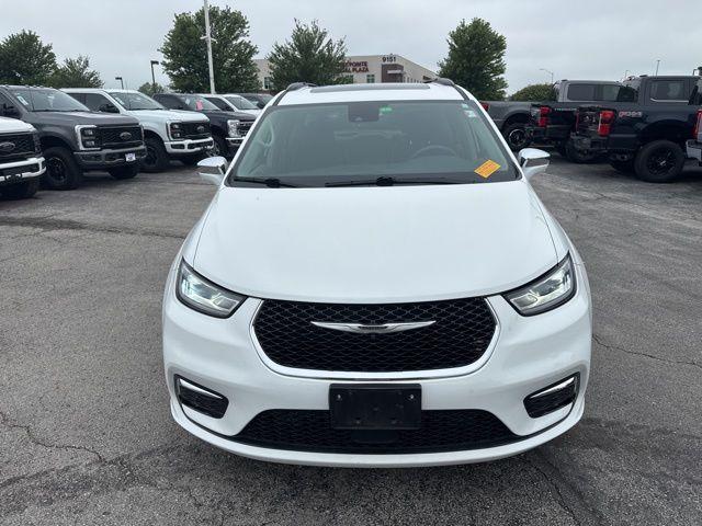 used 2022 Chrysler Pacifica car, priced at $34,000