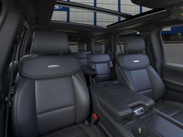 new 2025 Ford Expedition car, priced at $85,985