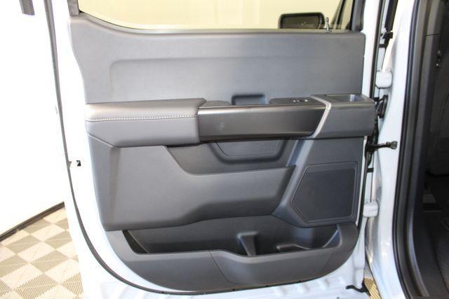 new 2025 Ford F-150 car, priced at $49,000