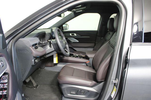 new 2025 Ford Explorer car, priced at $59,000