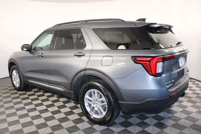 new 2025 Ford Explorer car, priced at $41,500