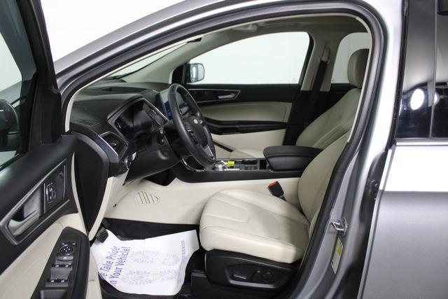 used 2022 Ford Edge car, priced at $29,900