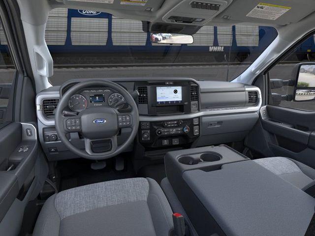 new 2025 Ford F-350 car, priced at $72,150