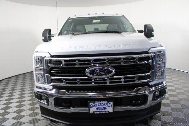 new 2024 Ford F-250 car, priced at $56,000