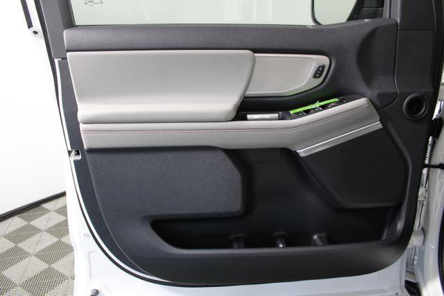 new 2025 Ford Expedition car, priced at $72,000