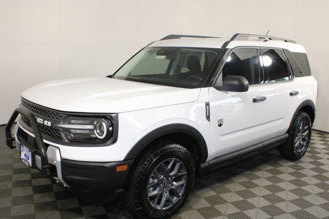 new 2025 Ford Bronco Sport car, priced at $32,000