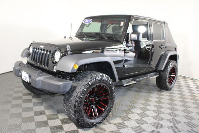 used 2017 Jeep Wrangler Unlimited car, priced at $31,900