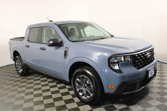 new 2025 Ford Maverick car, priced at $32,624
