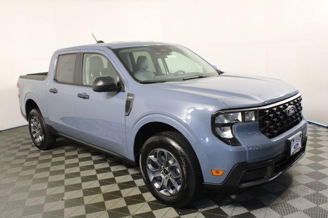 new 2025 Ford Maverick car, priced at $32,624