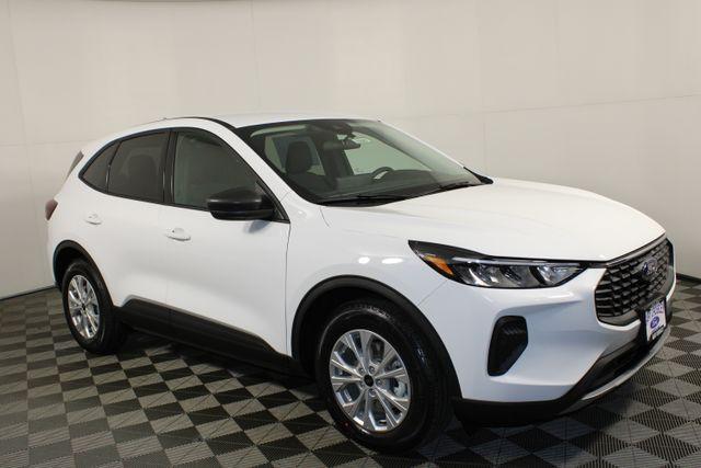 new 2025 Ford Escape car, priced at $31,000