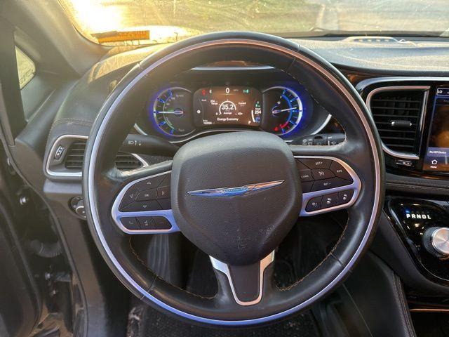 used 2021 Chrysler Pacifica Hybrid car, priced at $25,000