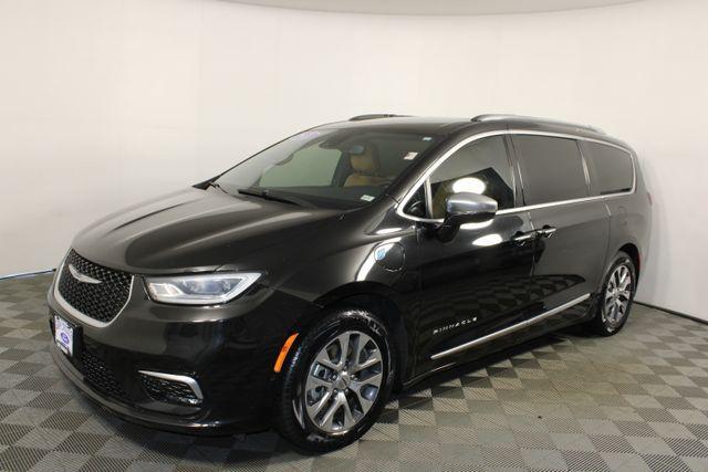 used 2021 Chrysler Pacifica Hybrid car, priced at $20,500