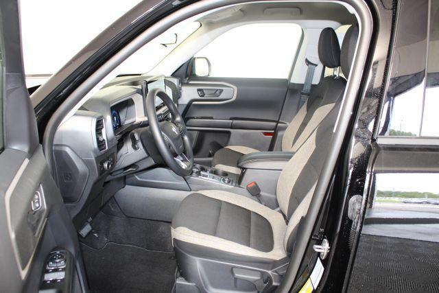 new 2025 Ford Bronco Sport car, priced at $31,590