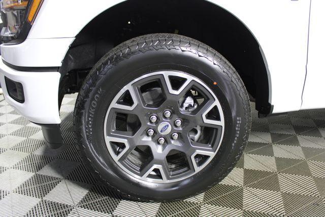 new 2025 Ford F-150 car, priced at $52,385