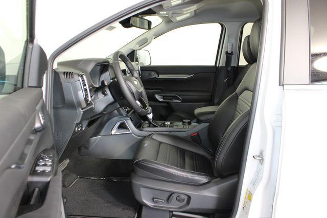 new 2025 Ford Ranger car, priced at $50,438