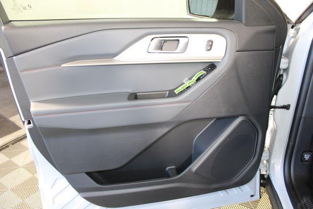 new 2026 Ford Explorer car, priced at $44,000
