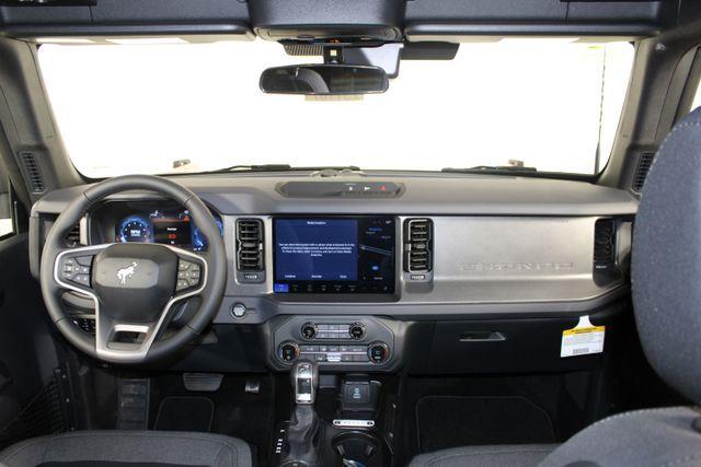 new 2025 Ford Bronco car, priced at $45,000