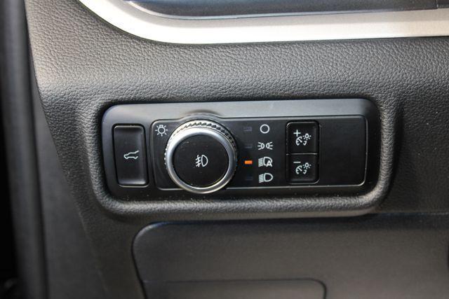 used 2023 Ford Explorer car, priced at $29,900