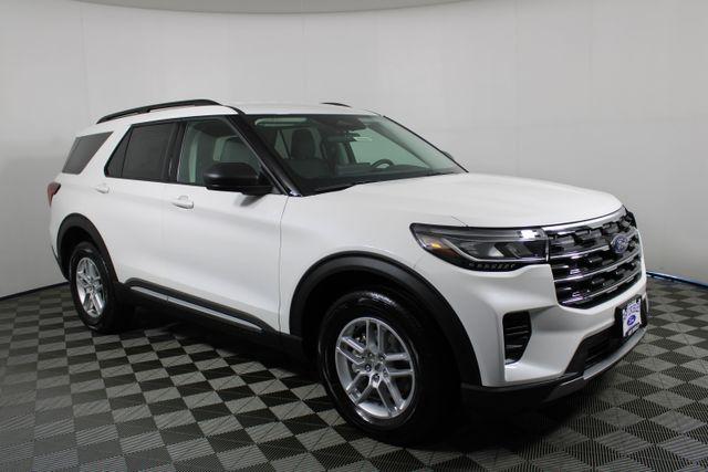 new 2025 Ford Explorer car, priced at $43,639