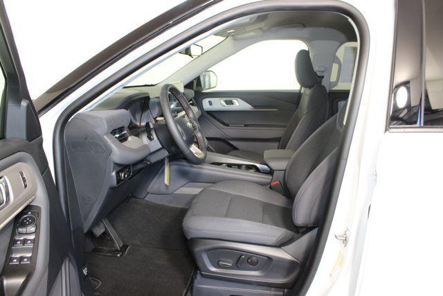 new 2025 Ford Explorer car, priced at $43,639