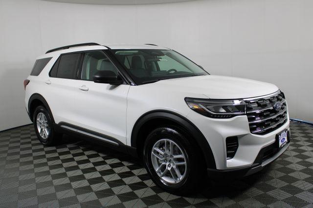 new 2025 Ford Explorer car, priced at $43,639
