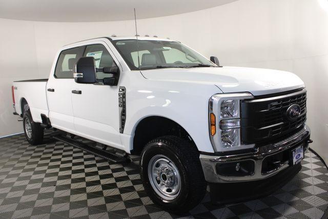 new 2024 Ford F-250 car, priced at $54,000