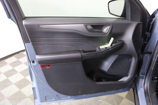 new 2026 Ford Escape car, priced at $34,000