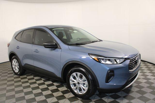 new 2025 Ford Escape car, priced at $29,175