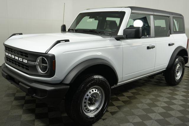 new 2025 Ford Bronco car, priced at $44,000