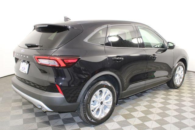new 2025 Ford Escape car, priced at $29,876