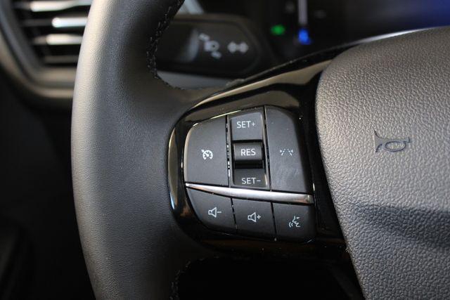 new 2025 Ford Escape car, priced at $30,081