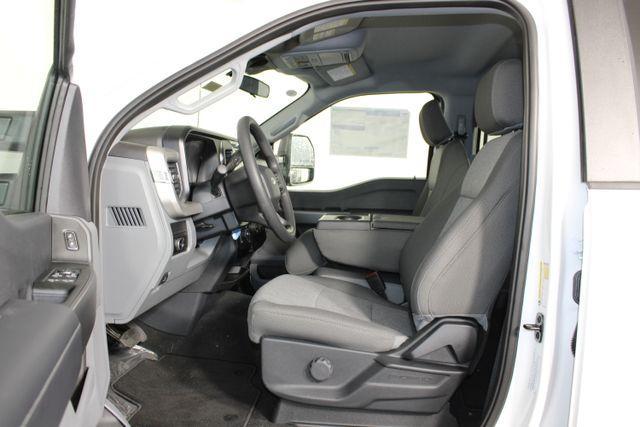 new 2025 Ford F-250 car, priced at $70,340