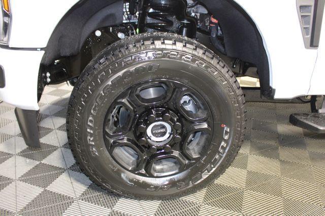 new 2025 Ford F-250 car, priced at $70,340