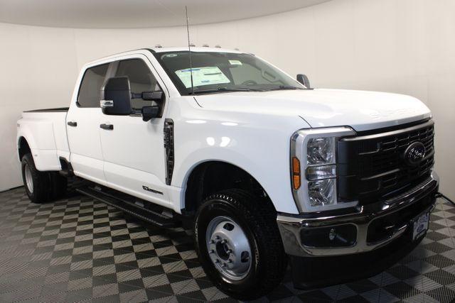 new 2025 Ford F-350 car, priced at $72,515