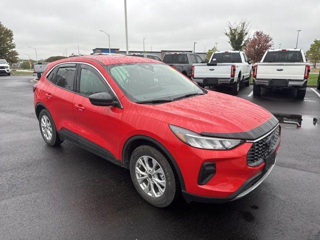 used 2024 Ford Escape car, priced at $19,900