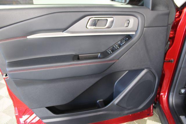 new 2025 Ford Explorer car, priced at $49,500