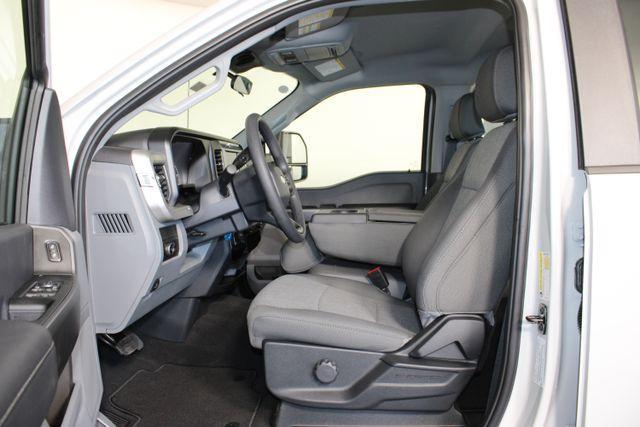 new 2025 Ford F-250 car, priced at $74,500