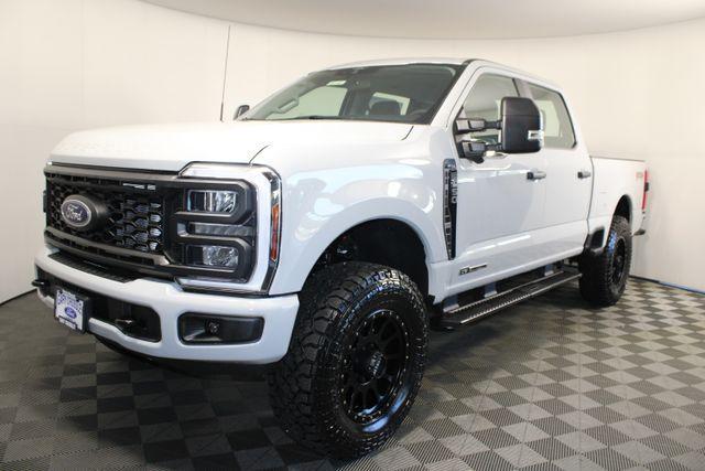 new 2025 Ford F-250 car, priced at $74,500