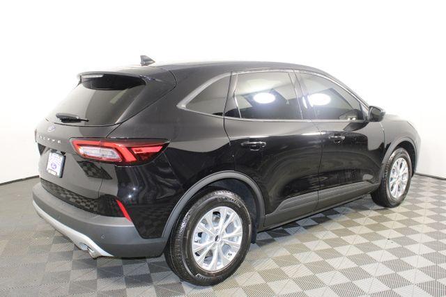 new 2025 Ford Escape car, priced at $30,000