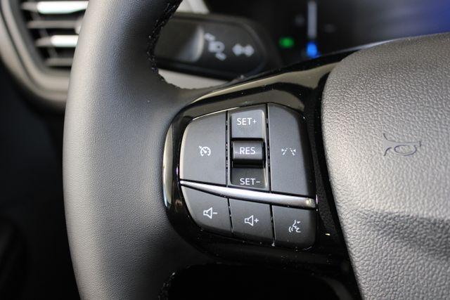 new 2025 Ford Escape car, priced at $30,081