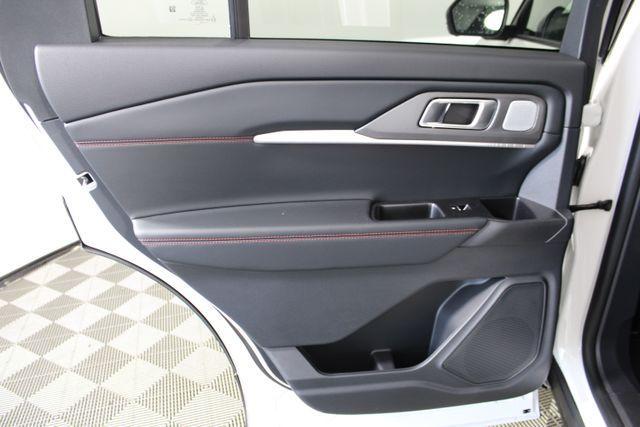 new 2025 Ford Explorer car, priced at $62,224