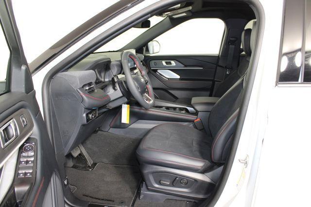 new 2025 Ford Explorer car, priced at $62,224