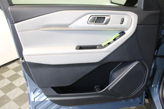 new 2025 Ford Explorer car, priced at $49,500