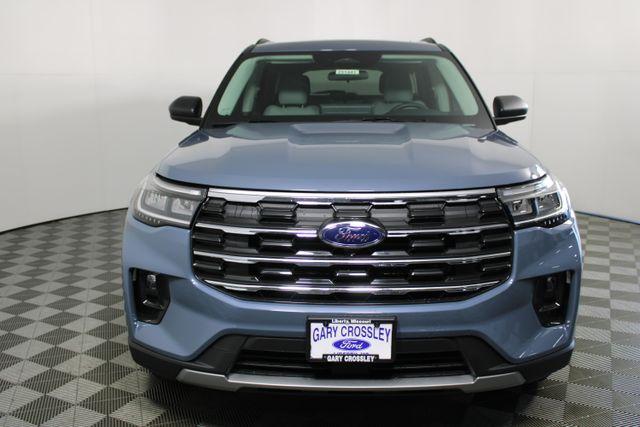new 2025 Ford Explorer car, priced at $49,500