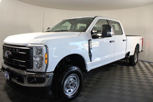 new 2024 Ford F-350 car, priced at $52,000