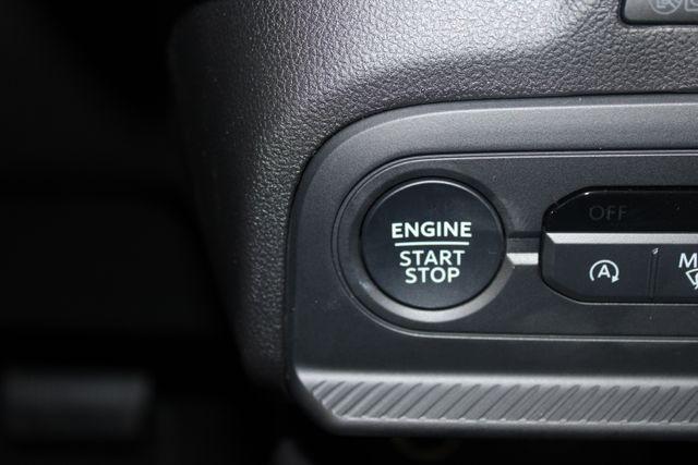 new 2025 Ford Bronco Sport car, priced at $32,000